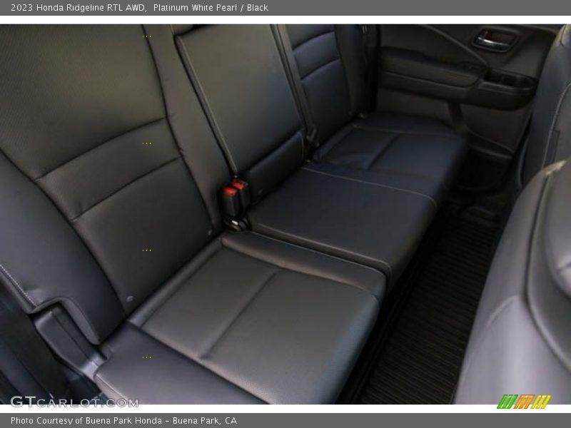 Platinum White Pearl / Black 2023 Honda Ridgeline RTL AWD