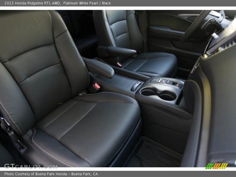 Platinum White Pearl / Black 2023 Honda Ridgeline RTL AWD