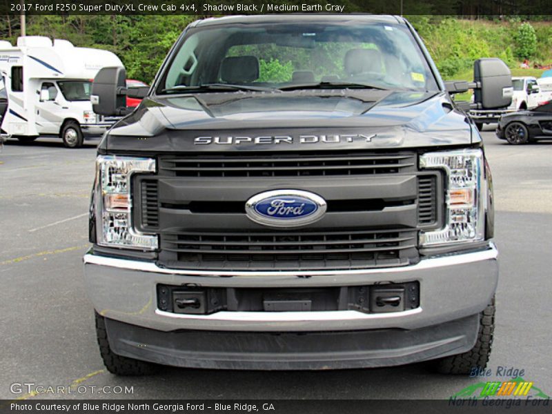 Shadow Black / Medium Earth Gray 2017 Ford F250 Super Duty XL Crew Cab 4x4