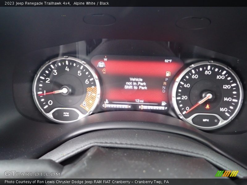 Alpine White / Black 2023 Jeep Renegade Trailhawk 4x4