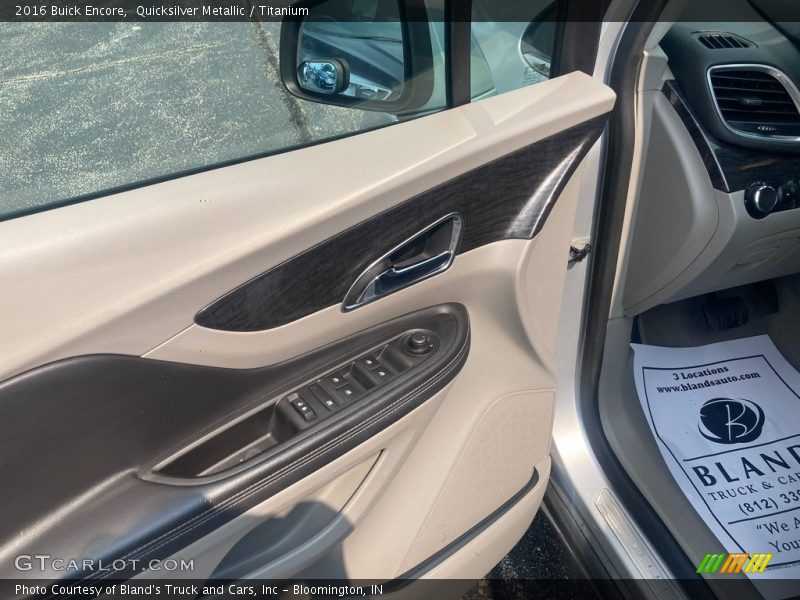 Quicksilver Metallic / Titanium 2016 Buick Encore
