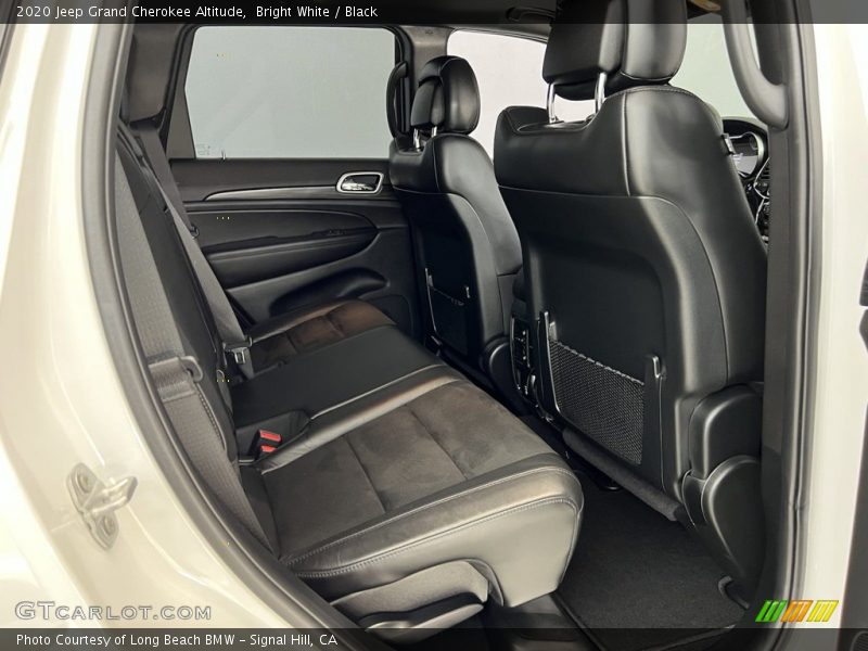 Bright White / Black 2020 Jeep Grand Cherokee Altitude