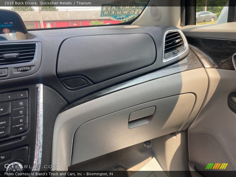 Quicksilver Metallic / Titanium 2016 Buick Encore