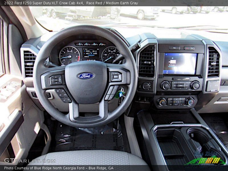 Race Red / Medium Earth Gray 2022 Ford F250 Super Duty XLT Crew Cab 4x4