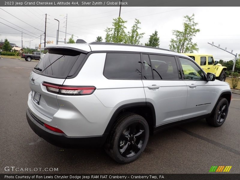 Silver Zynith / Global Black 2023 Jeep Grand Cherokee L Altitude 4x4