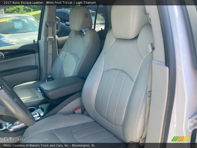 White Frost Tricoat / Light Titanium 2017 Buick Enclave Leather