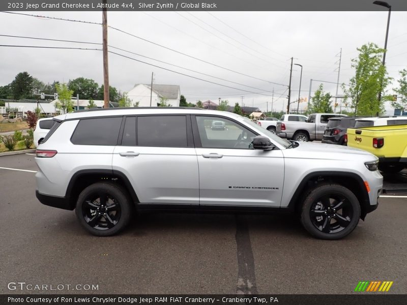 Silver Zynith / Global Black 2023 Jeep Grand Cherokee L Altitude 4x4