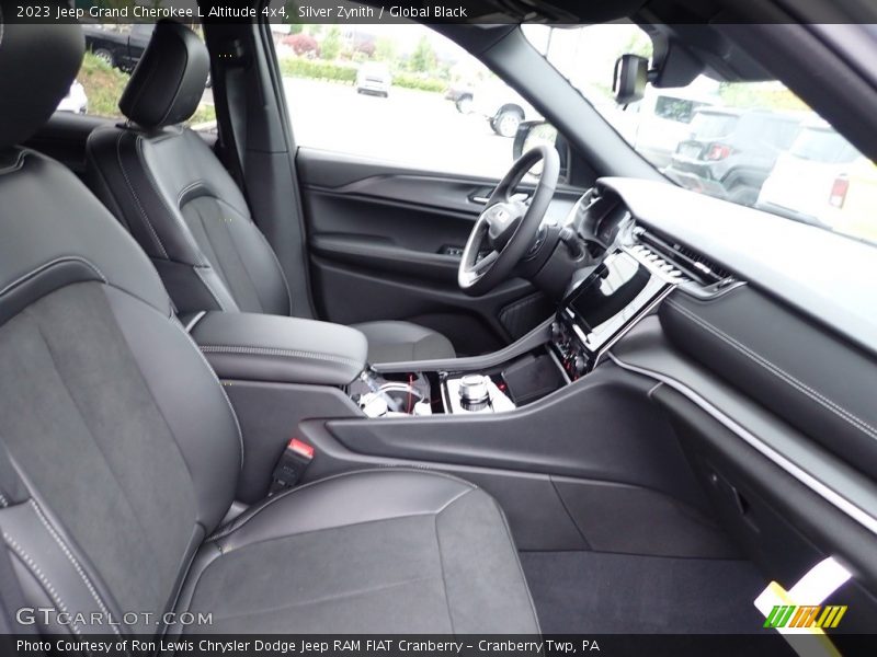 Silver Zynith / Global Black 2023 Jeep Grand Cherokee L Altitude 4x4