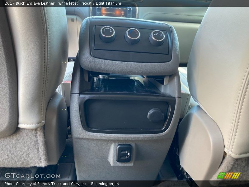 White Frost Tricoat / Light Titanium 2017 Buick Enclave Leather