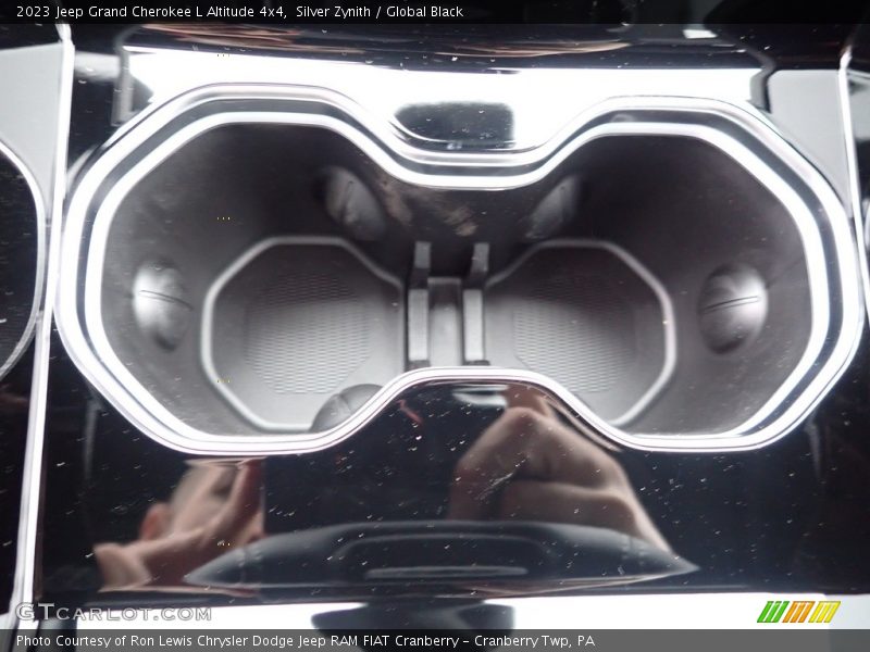 Silver Zynith / Global Black 2023 Jeep Grand Cherokee L Altitude 4x4