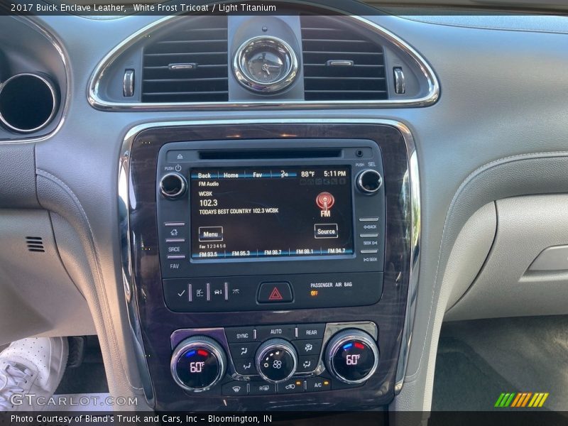 White Frost Tricoat / Light Titanium 2017 Buick Enclave Leather