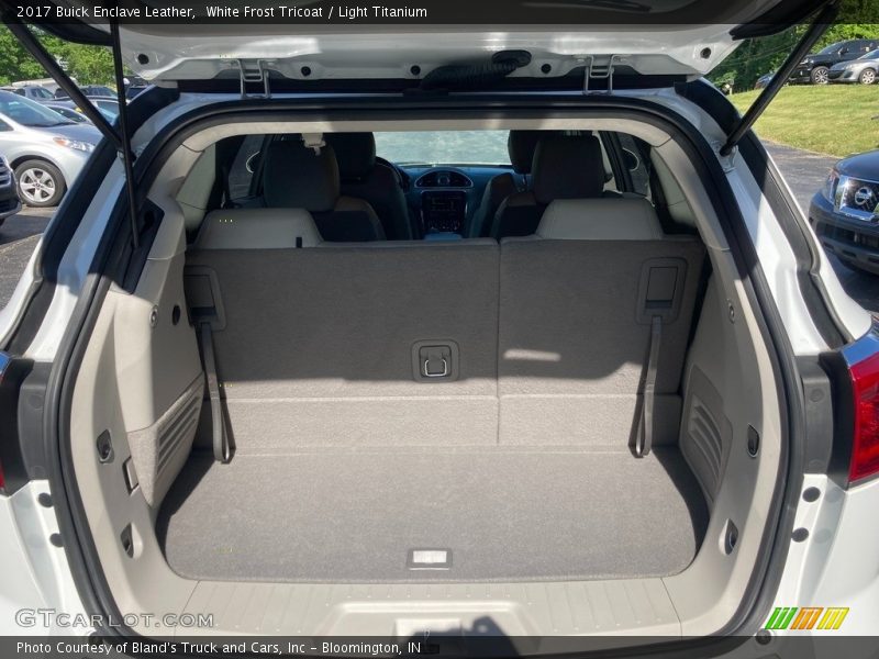 White Frost Tricoat / Light Titanium 2017 Buick Enclave Leather