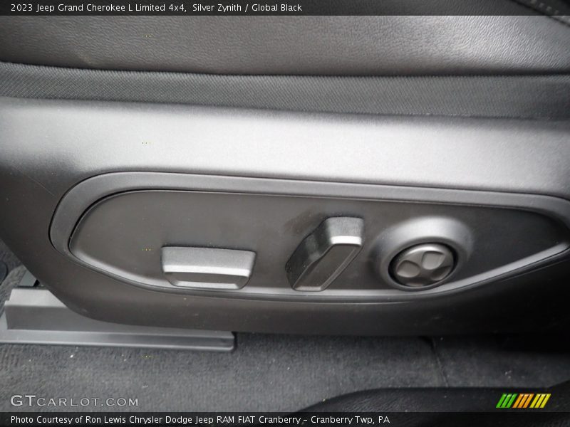 Silver Zynith / Global Black 2023 Jeep Grand Cherokee L Limited 4x4