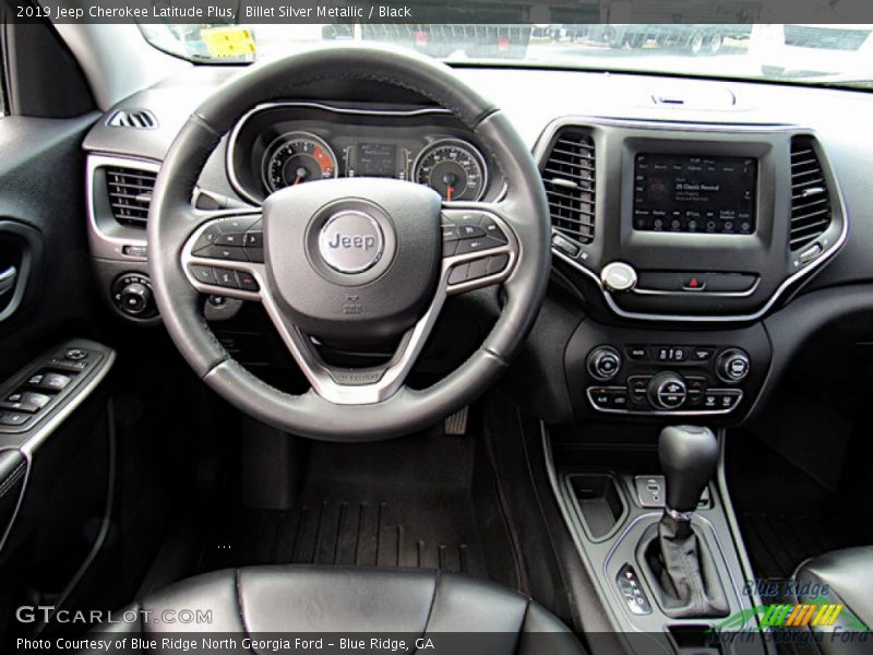 Dashboard of 2019 Cherokee Latitude Plus
