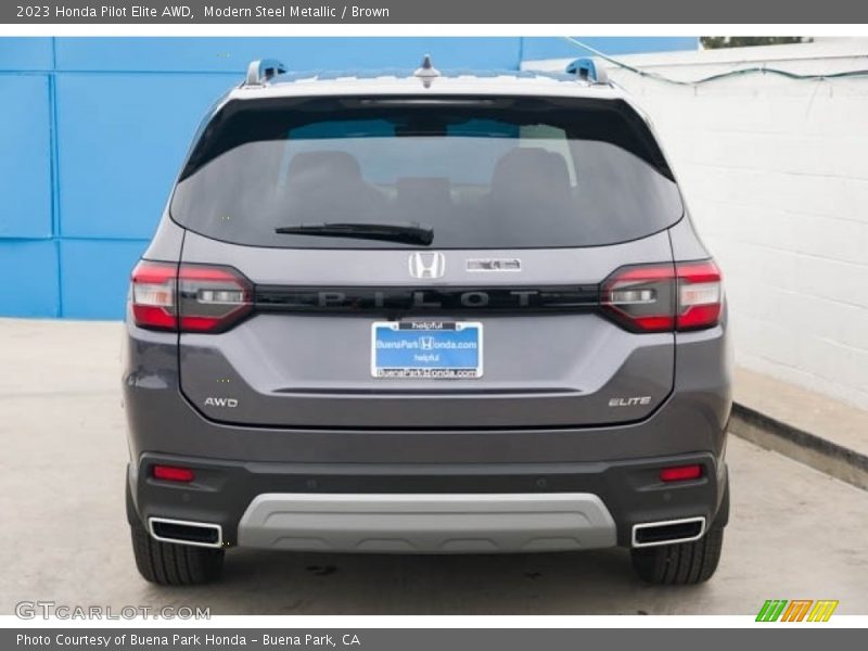 Modern Steel Metallic / Brown 2023 Honda Pilot Elite AWD