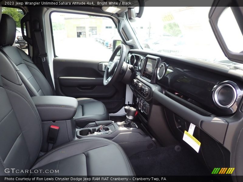 Bright White / Black 2023 Jeep Wrangler Unlimited Sahara Altitude 4x4