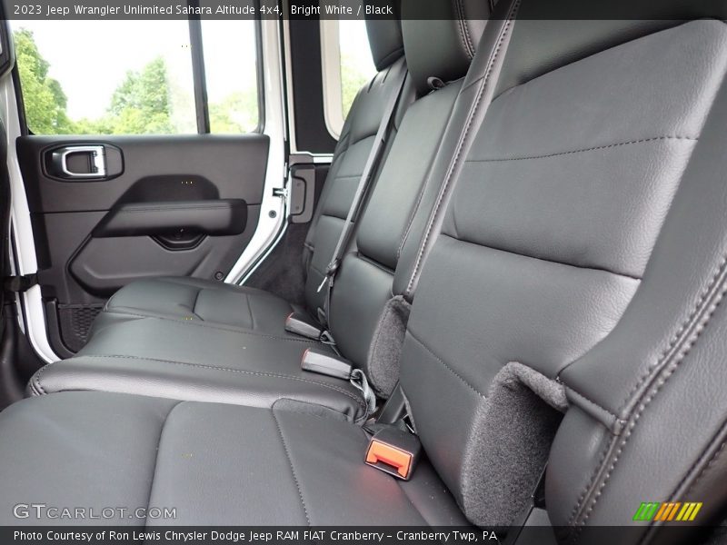 Bright White / Black 2023 Jeep Wrangler Unlimited Sahara Altitude 4x4
