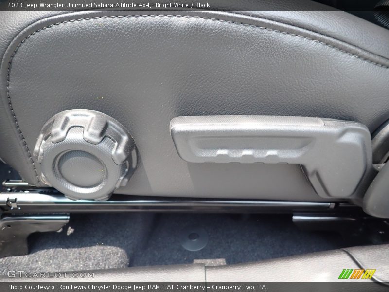 Bright White / Black 2023 Jeep Wrangler Unlimited Sahara Altitude 4x4