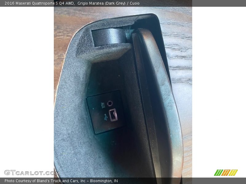 Grigio Maratea (Dark Grey) / Cuoio 2016 Maserati Quattroporte S Q4 AWD