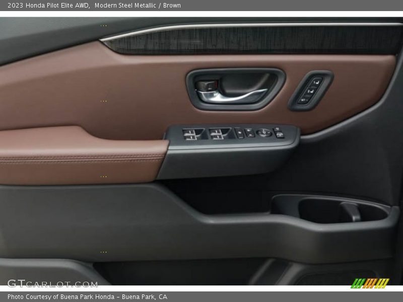 Modern Steel Metallic / Brown 2023 Honda Pilot Elite AWD