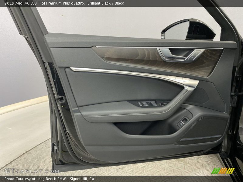 Door Panel of 2019 A6 3.0 TFSI Premium Plus quattro