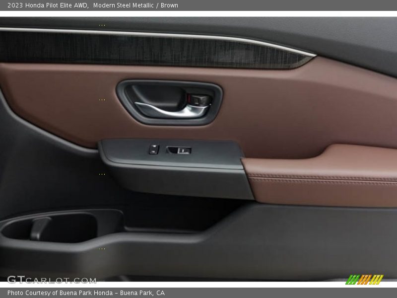 Modern Steel Metallic / Brown 2023 Honda Pilot Elite AWD