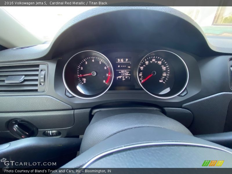 Cardinal Red Metallic / Titan Black 2016 Volkswagen Jetta S