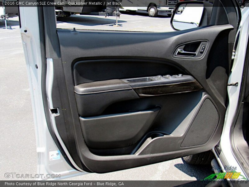 Quicksilver Metallic / Jet Black 2016 GMC Canyon SLE Crew Cab