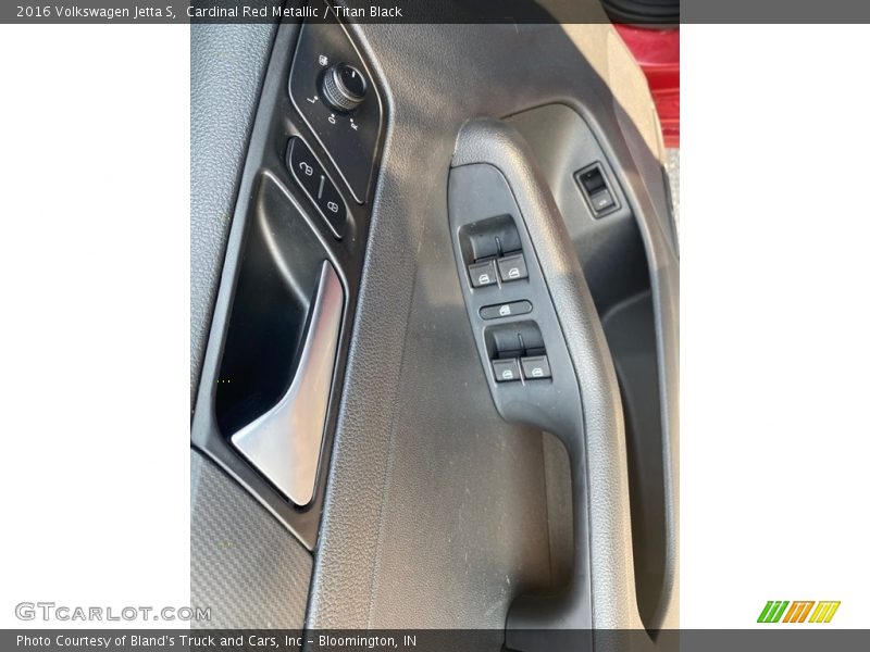 Cardinal Red Metallic / Titan Black 2016 Volkswagen Jetta S