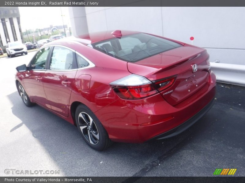 Radiant Red Metallic / Ivory 2022 Honda Insight EX