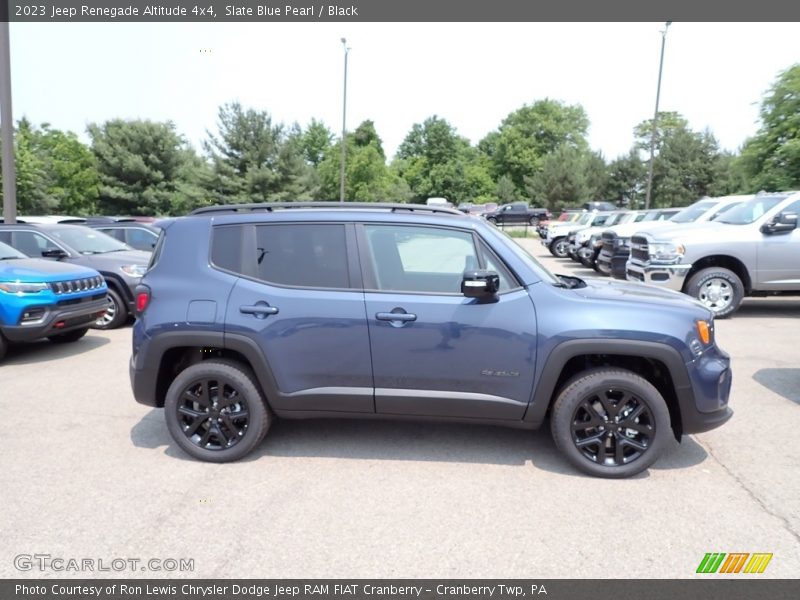  2023 Renegade Altitude 4x4 Slate Blue Pearl