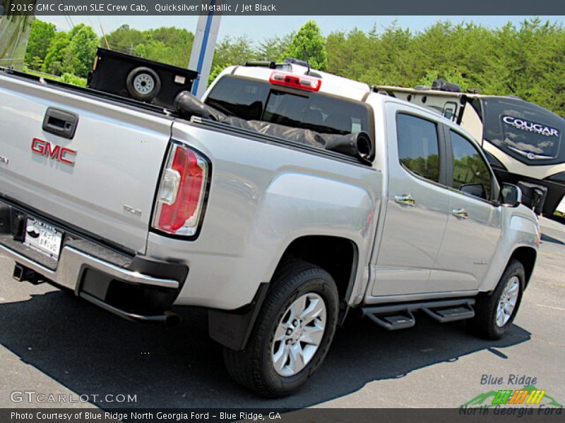 Quicksilver Metallic / Jet Black 2016 GMC Canyon SLE Crew Cab