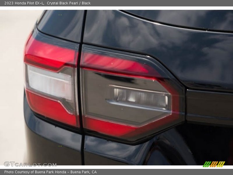 Crystal Black Pearl / Black 2023 Honda Pilot EX-L