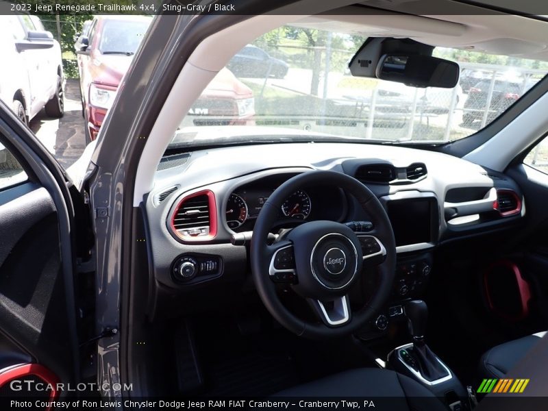 Sting-Gray / Black 2023 Jeep Renegade Trailhawk 4x4