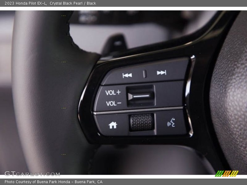  2023 Pilot EX-L Steering Wheel