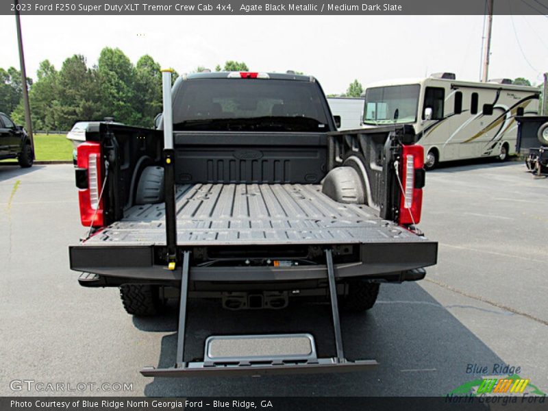 Agate Black Metallic / Medium Dark Slate 2023 Ford F250 Super Duty XLT Tremor Crew Cab 4x4