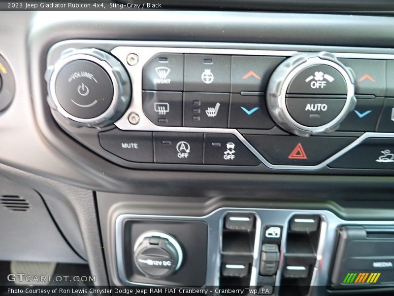 Sting-Gray / Black 2023 Jeep Gladiator Rubicon 4x4