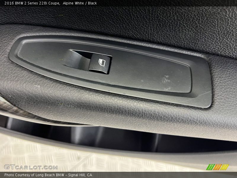 Alpine White / Black 2016 BMW 2 Series 228i Coupe