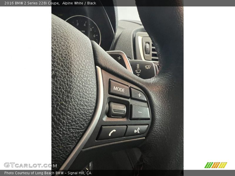 Alpine White / Black 2016 BMW 2 Series 228i Coupe