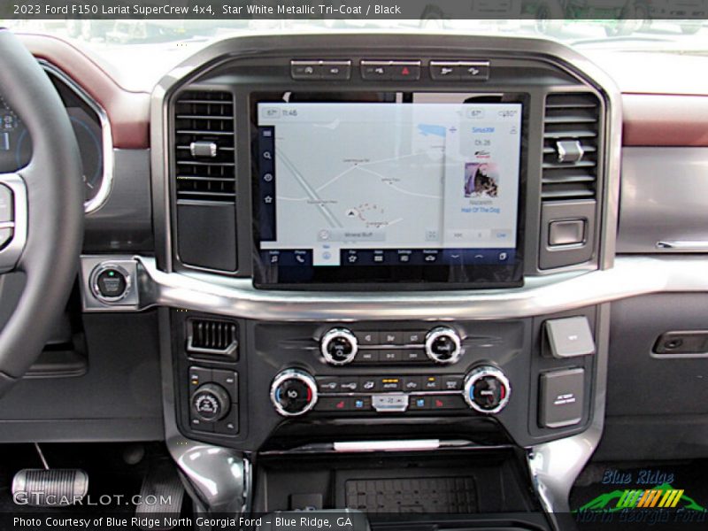 Star White Metallic Tri-Coat / Black 2023 Ford F150 Lariat SuperCrew 4x4