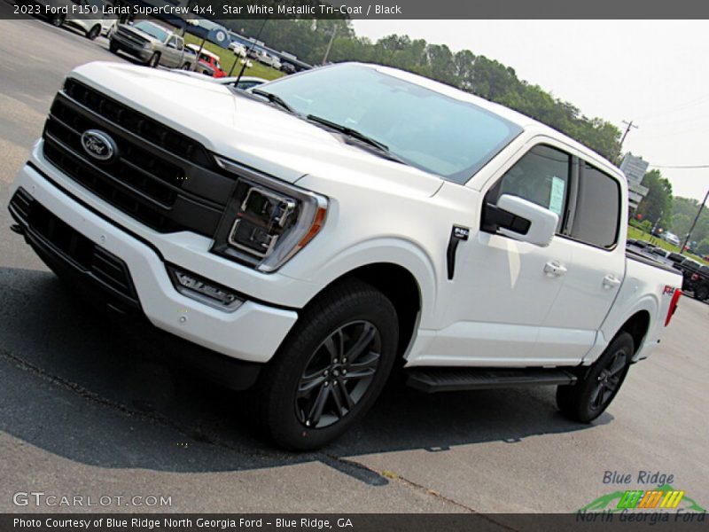 Star White Metallic Tri-Coat / Black 2023 Ford F150 Lariat SuperCrew 4x4