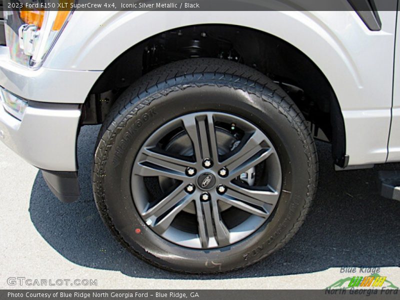 Iconic Silver Metallic / Black 2023 Ford F150 XLT SuperCrew 4x4