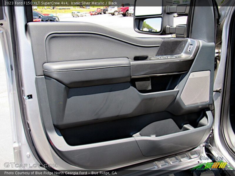 Iconic Silver Metallic / Black 2023 Ford F150 XLT SuperCrew 4x4