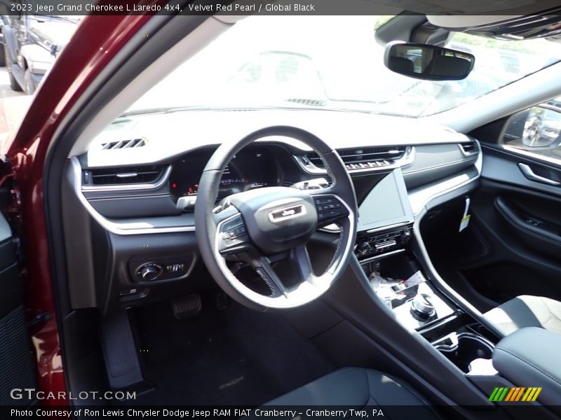 Velvet Red Pearl / Global Black 2023 Jeep Grand Cherokee L Laredo 4x4