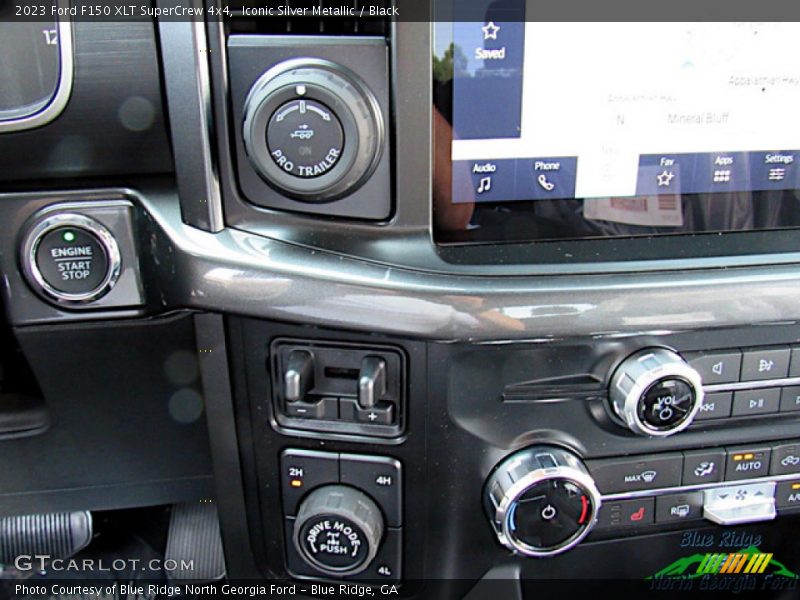 Iconic Silver Metallic / Black 2023 Ford F150 XLT SuperCrew 4x4
