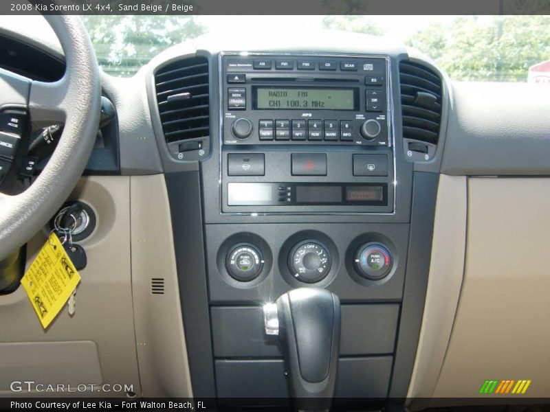 Sand Beige / Beige 2008 Kia Sorento LX 4x4