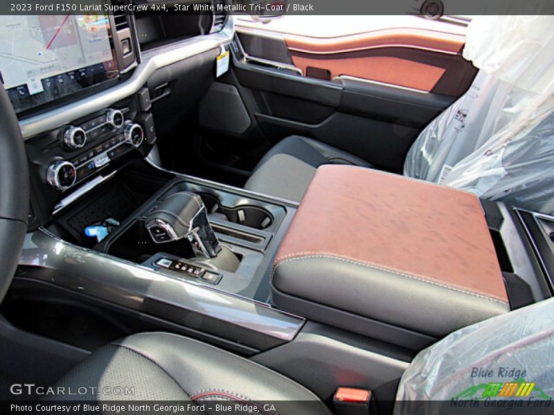 Star White Metallic Tri-Coat / Black 2023 Ford F150 Lariat SuperCrew 4x4