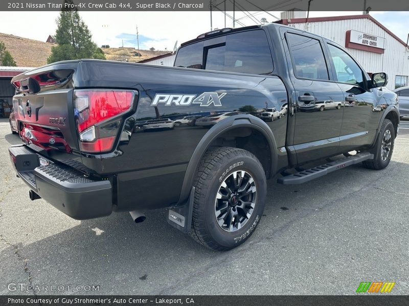  2021 Titan Pro-4X Crew Cab 4x4 Super Black