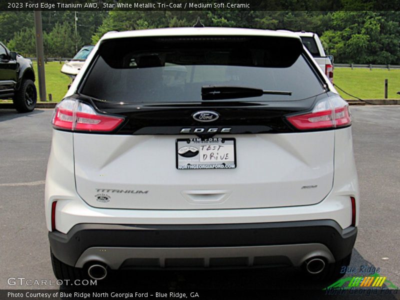 Star White Metallic Tri-Coat / Medium Soft Ceramic 2023 Ford Edge Titanium AWD