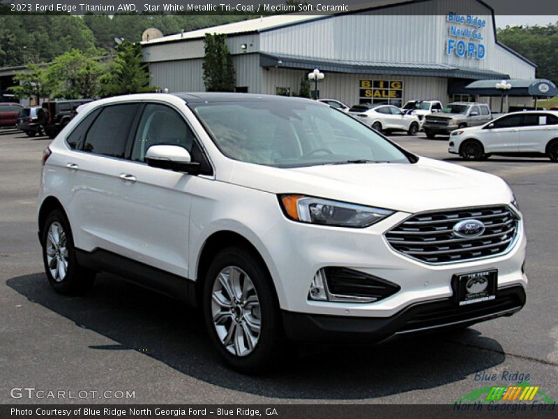 Star White Metallic Tri-Coat / Medium Soft Ceramic 2023 Ford Edge Titanium AWD